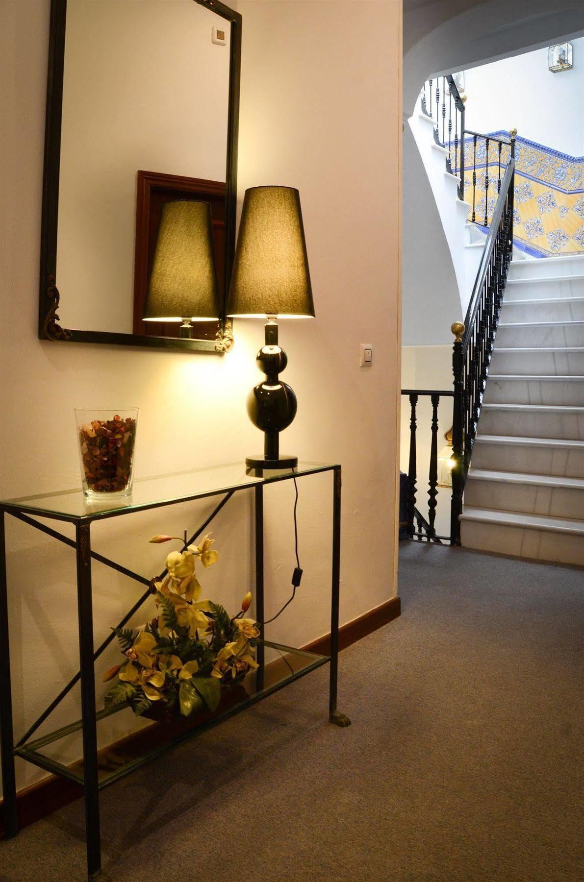 Hotel Londres Sewilla Zewnętrze zdjęcie